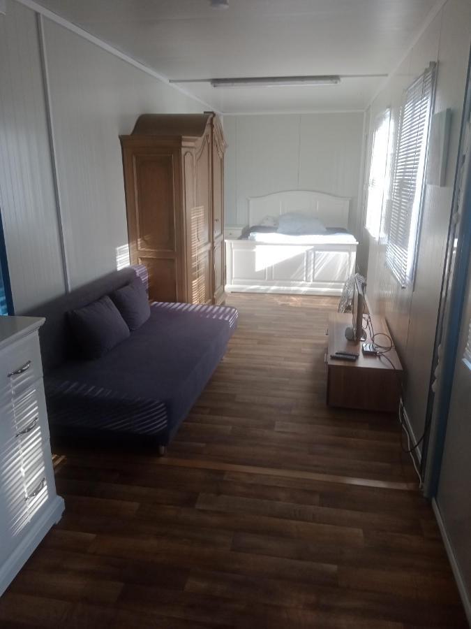 Airport-Appartement Spira Zewnętrze zdjęcie